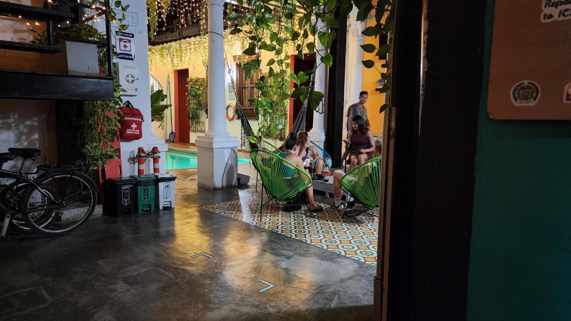 Baboon Hostel Santa Marta  Esterno foto